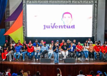 JPSUV CARABOBO RATIFICA RESPALDO AL PRESIDENTE NICOLÁS MADURO DURANTE ASAMBLEA POR AMOR A LA PATRIA REALIZADA EN NAGUANAGUA (11)